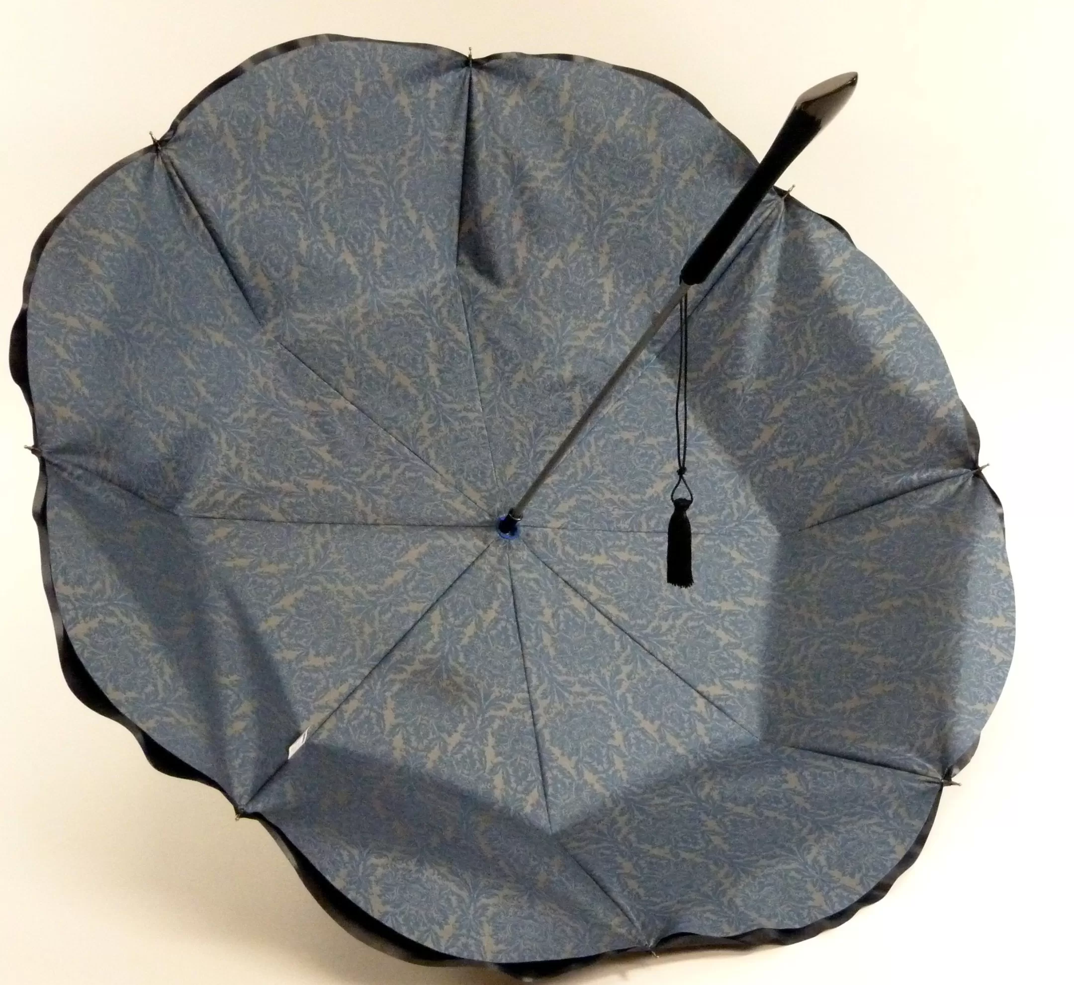 "Volute" Marine-Guy de Jean Store